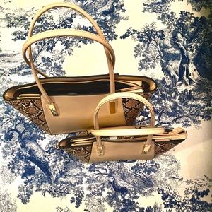 2in1 Nesting Shoulder bags.